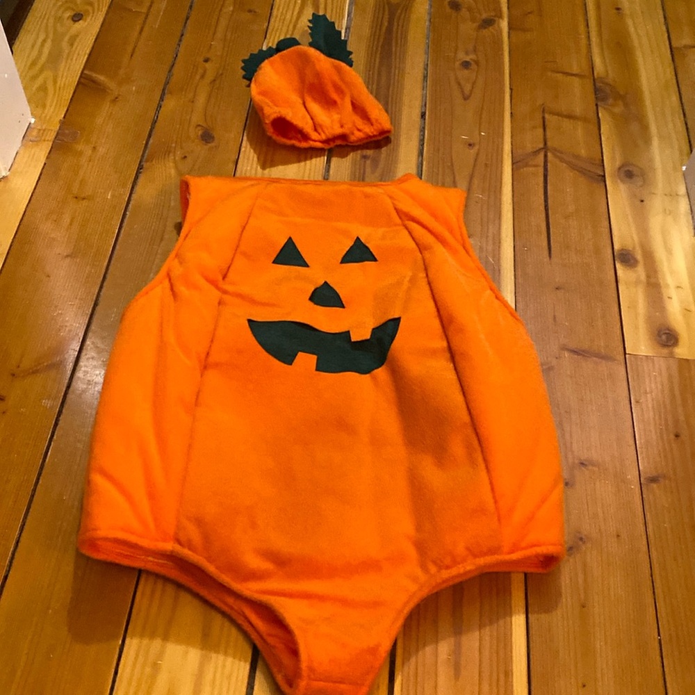 Halloween Costume 🎃